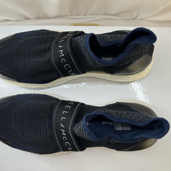 Stella McCartney Adidas Ultra Boost Women’s size 9 - Picture 3 of 14